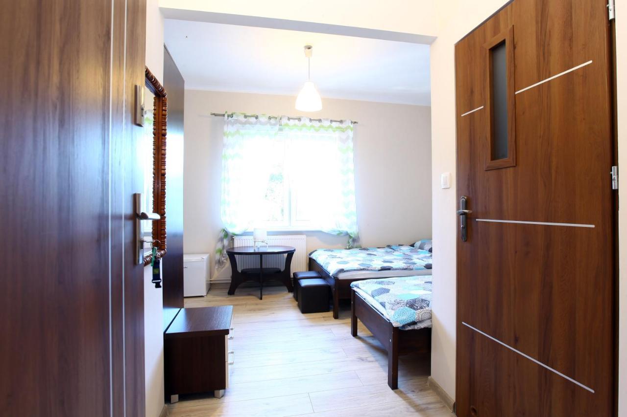 Pod Kasztanem Apartamento Lubin  Exterior foto