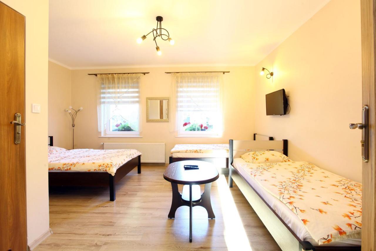 Pod Kasztanem Apartamento Lubin  Exterior foto