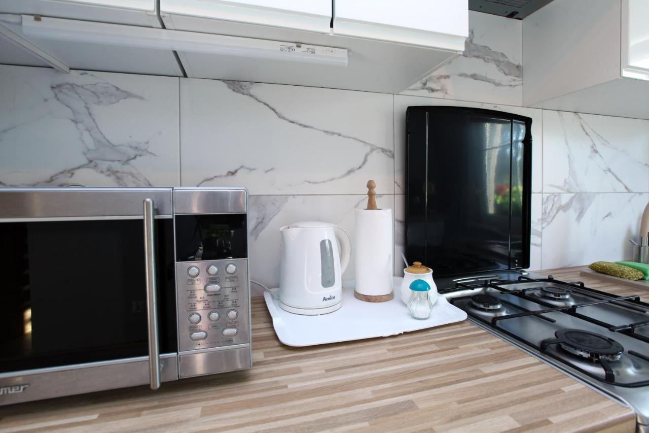 Pod Kasztanem Apartamento Lubin  Exterior foto