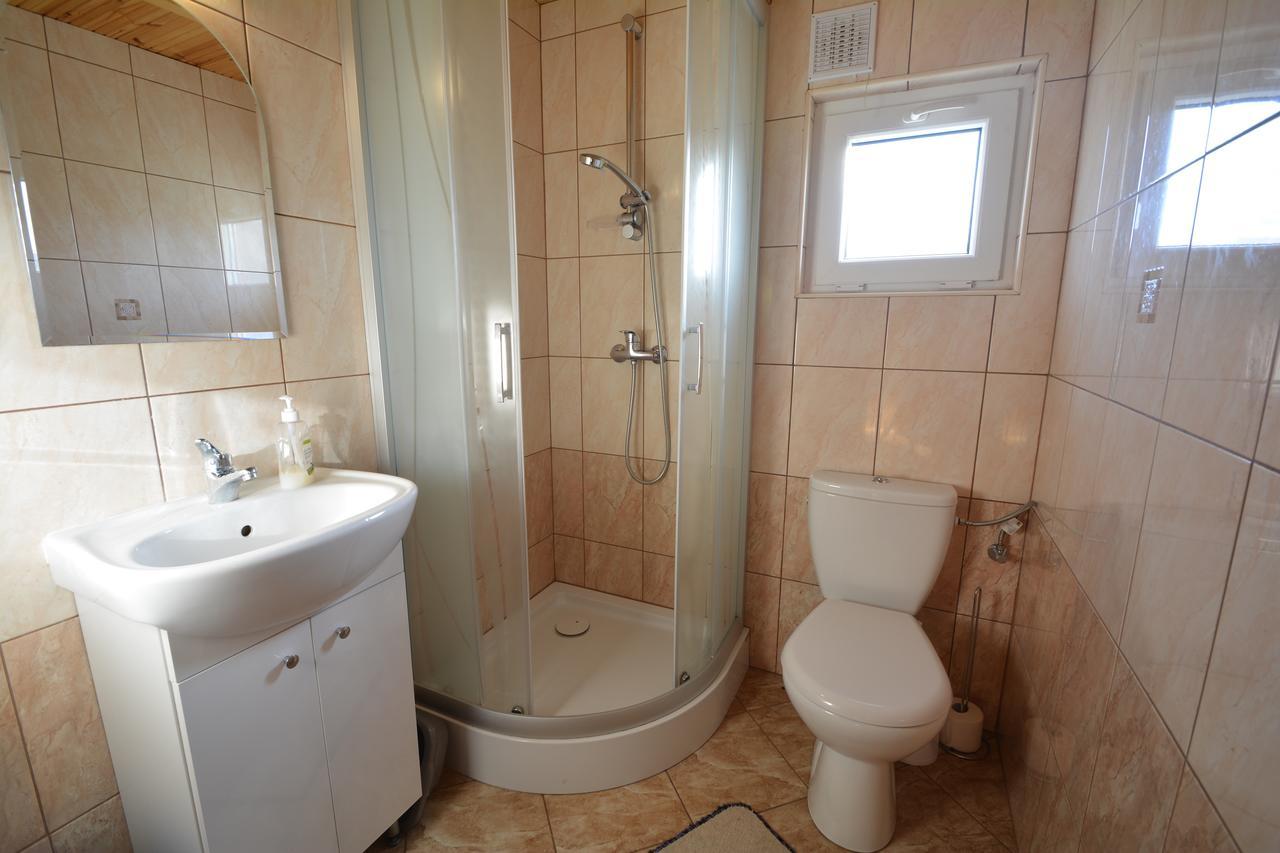 Pod Kasztanem Apartamento Lubin  Exterior foto